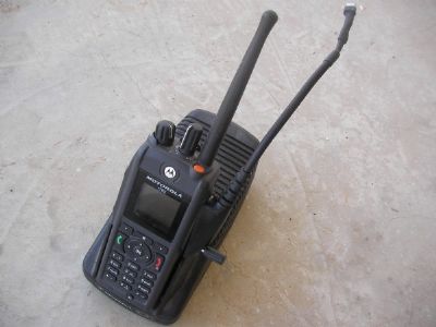 פלפון  עם מכשיר  קשר  900mhz  motorola  r765