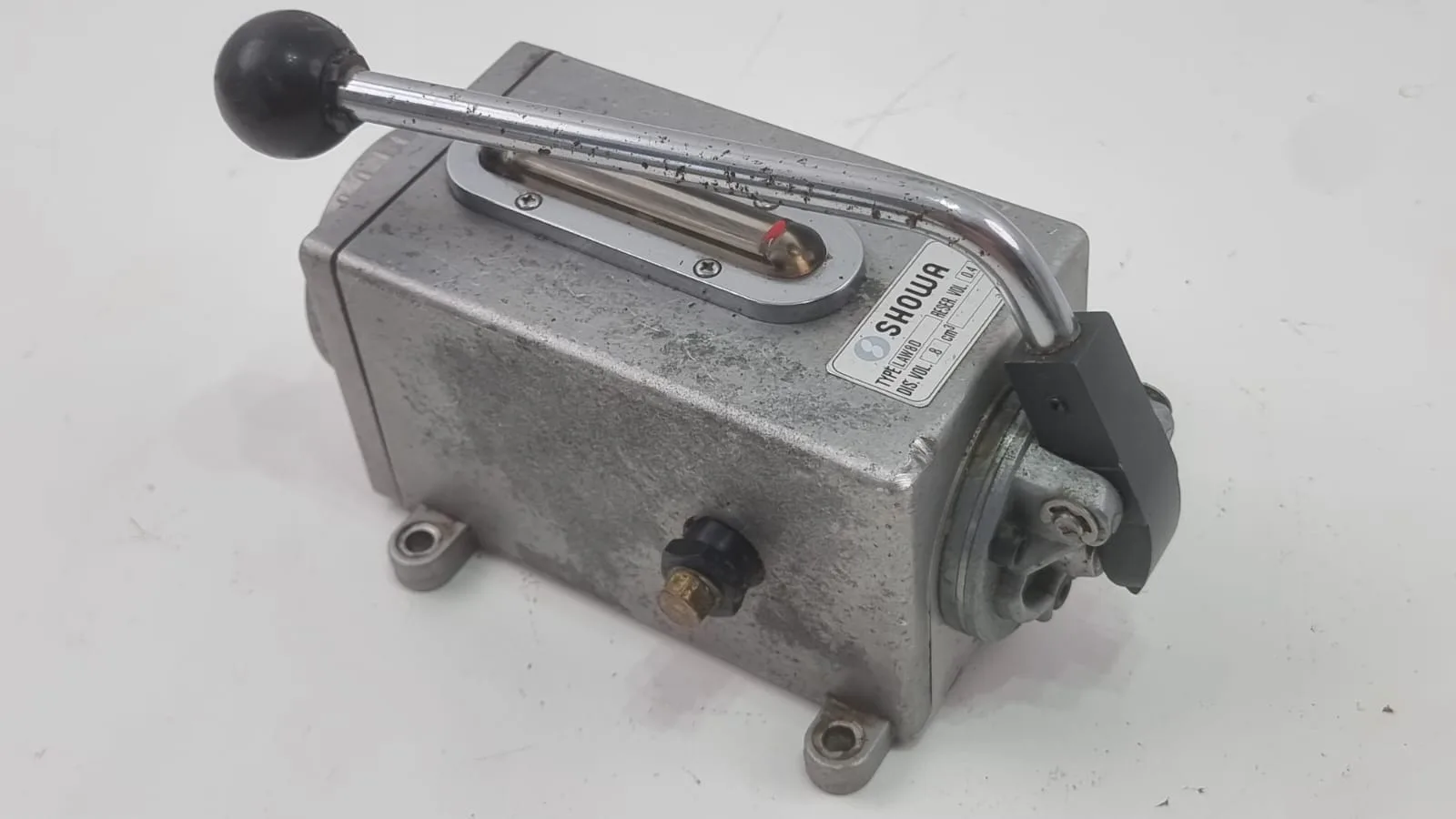 Showa Hand-Pull Manual Lubricators Pump- LAW80 - Vol 0.4L