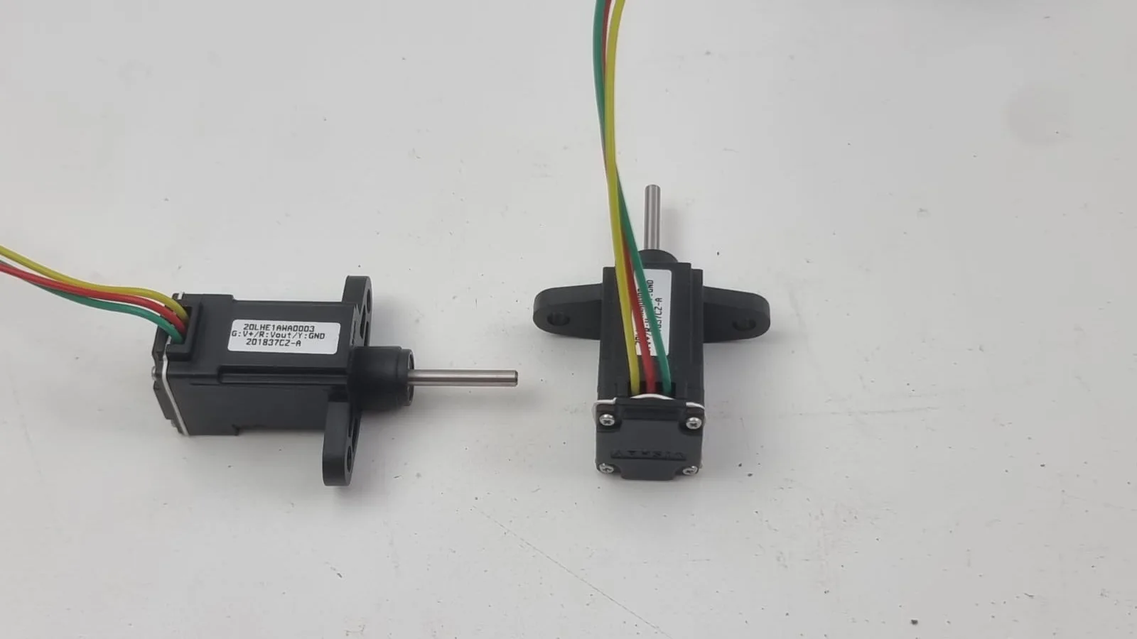 Vishay Sfernice 20LHE1AWA0003 - SENSOR LINEARB WIRE LEADS / 201837CZ-A