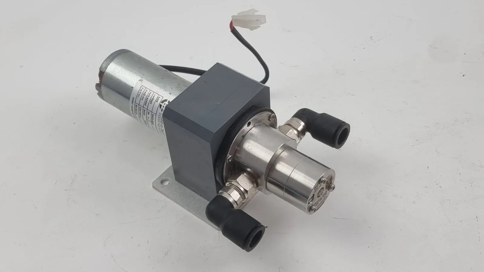 Fluid-o-Tech M42x30/l KAG No 220720 A Motor Pump Assy