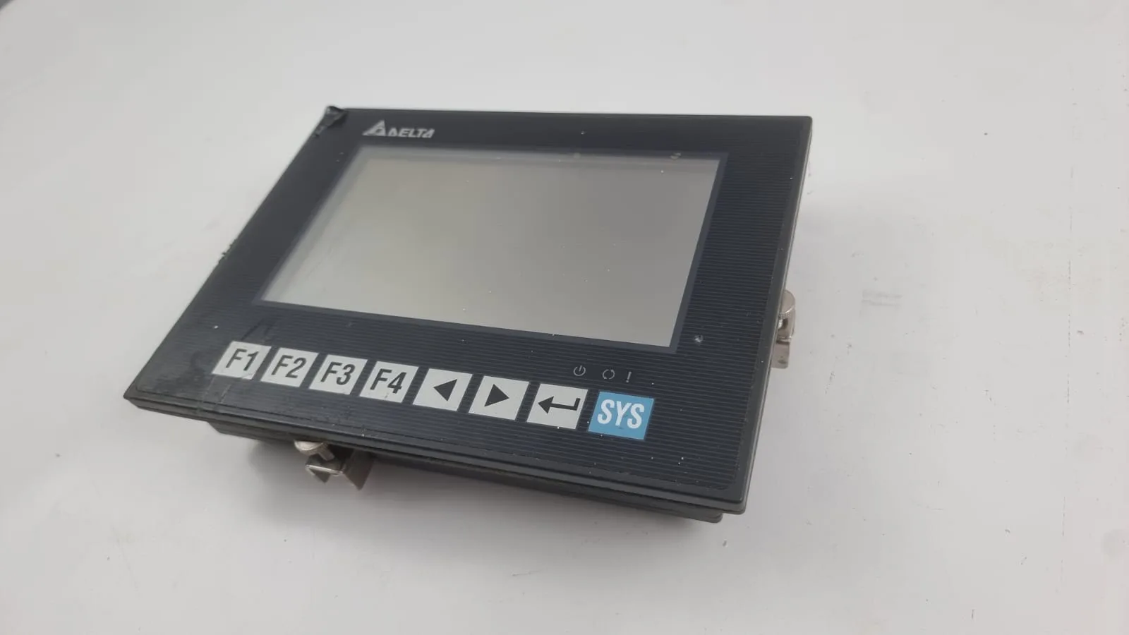 Delta DOP-B07S211 Human Machine Interface Display