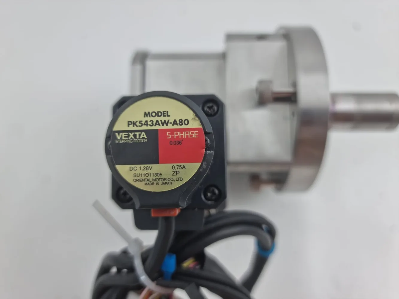 ORIENTAL MOTOR VEXTA PK543AW-A80 Stepping Motor