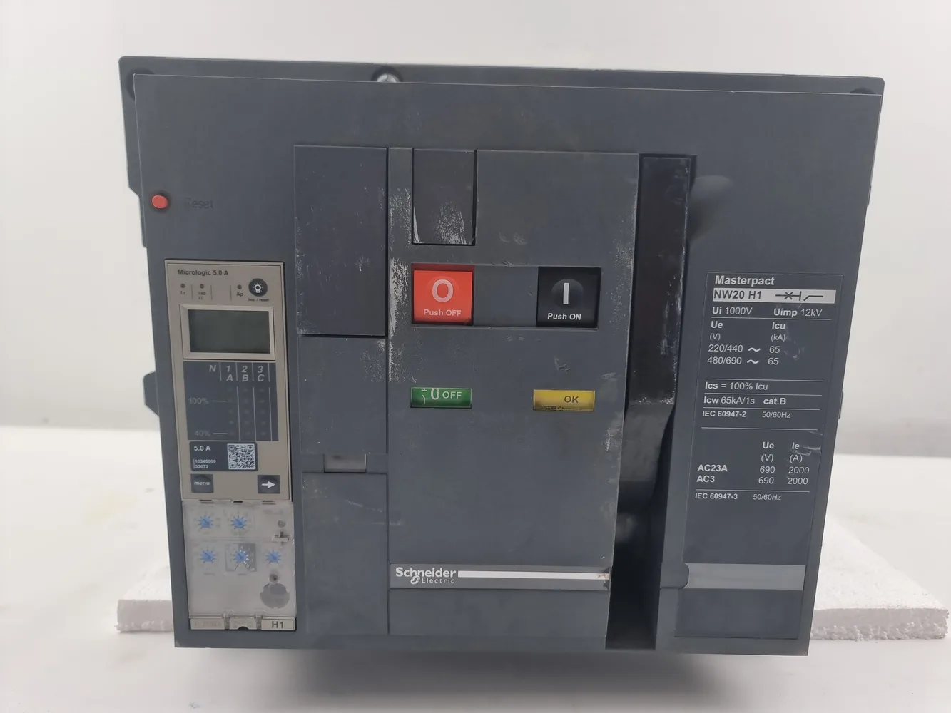 Merlin Gerin Masterpact NW20 H1 circuit breaker Ui1000V-Uimp 12kv