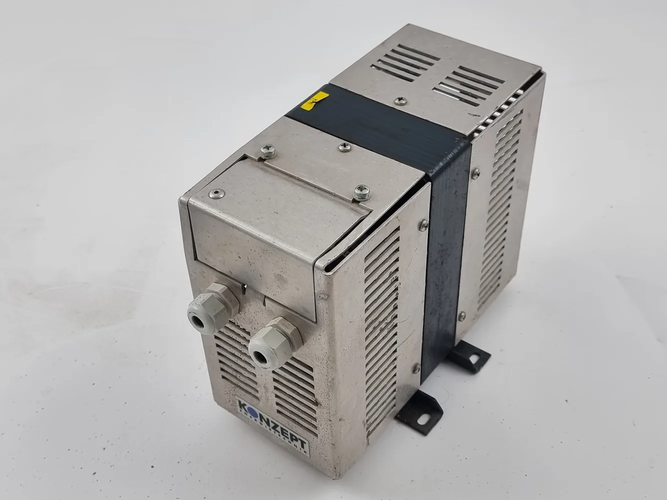 KONZEPT ENERGIETECHNIK SDM 110 Constant Voltage Transformer