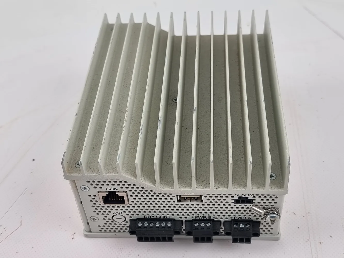 RADiflow 3180-AC Industrial Ethernet Switch RF-3180B-AC-XT-ET