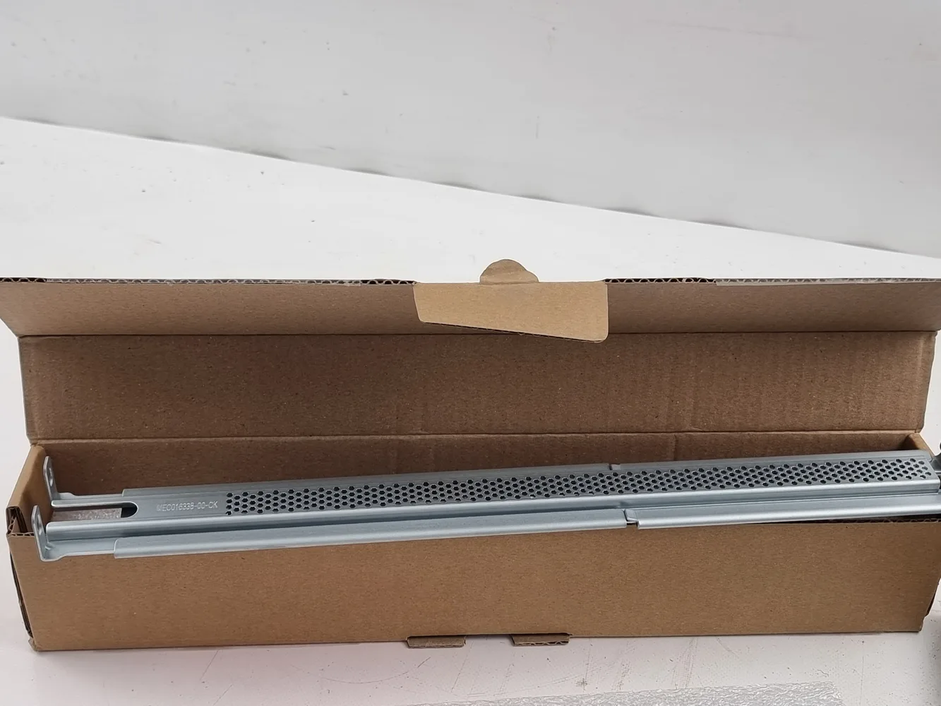 Mellanox MTEF-KIT-J Static Rail Kit 19 Inch Rack MEC016337-00-GT