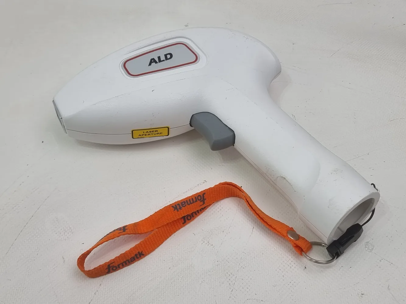 Alpha -formatk-ADVANCED LASER_ALD Diode Hair Removal Handpiece plastic gun case