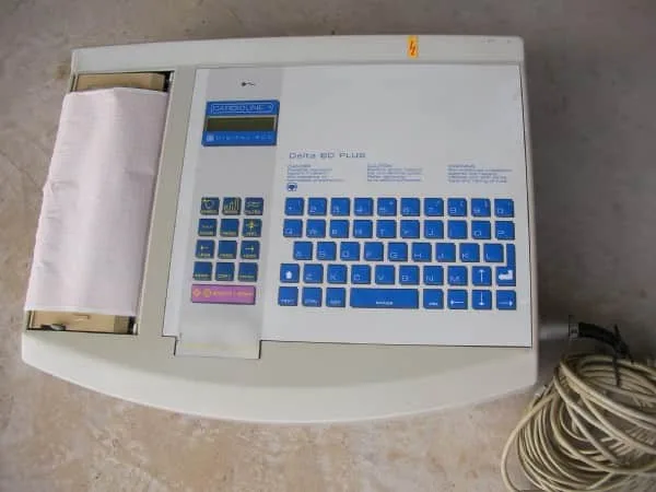 Cardioline Delta 60 PLUS ECG EKG Machine Interpretive With Cables