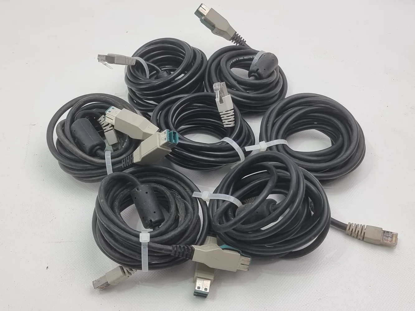 CBL132-004-03-A Cable, RJ45 to Powered USB, 3 meter *Lot of 7*
