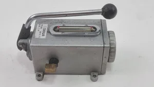 Showa Hand-Pull Manual Lubricators Pump- LAW80 - Vol 0.4L