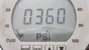 SU-Automation products group - DIGITAL PRESSURE GAUGE -100PSI