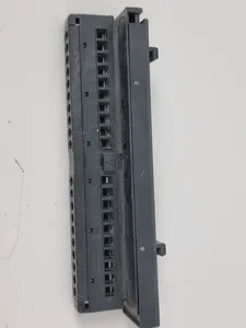 Lot of 9_Siemens 6ES7392-1AJ00-0AA0 Blocco Terminale E-Stand 02