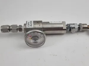 Alcon C3F8 gas regulator for constellation vitrectomy unit