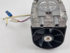 ULVAC DAL-12S-05 Japan Vacuum Pump-AC220V-10W