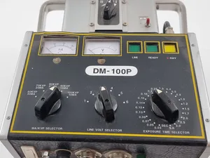 Portable X-ray machine DM-100P - Dongmun Co. KOREA with metal protection case