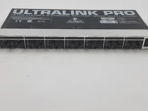 Behringer Ultralink PRO 8 Channel SplitterMixer Model MX882