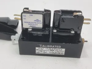 Airtrol F-4200 Series electric Pressure Switch 28-H20 15/30BD *lot of 3*