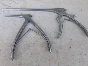Medical nippers secateurs-Ceasers-2 aesculap-Stainless medical device *Lot of 4*