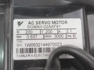 Yaskawa AC servo motor SGMAH-02AAF41