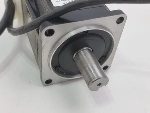 Yaskawa AC servo motor SGMAH-02AAF41