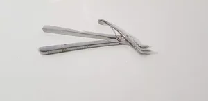 Sharplan Surgical Laparoscopic Instruments L-0121 and L-0120 lot of 4