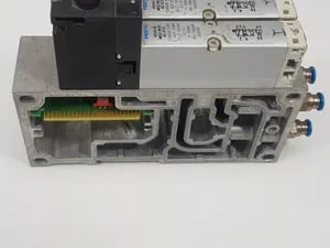 Festo VABV-S4-2HS-G18-2T1 w/ 2X VSVA-B-M52-MZD-A2-1T1L Pneumatic Solenoid Valve