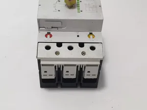 Klockner Moeller NZM7-100S 100A Circuit Breaker & DAOV-NZM7 ROTARY DRIVE