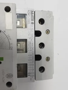 Klockner Moeller NZM7-100S 100A Circuit Breaker & DAOV-NZM7 ROTARY DRIVE