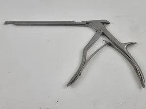 Surgical medical devices- - SET C *Lot of 4 devices*