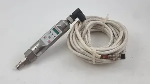 Barksdale UDS7 P/N 0427- 944 Electronic Pressure Switch 0-2.5 bar 1/4 NPT