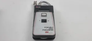 SUNPRO SP4802 PORTABLE DIGITAL PYROMETER 46-1500 DEGREE w/Original soft case
