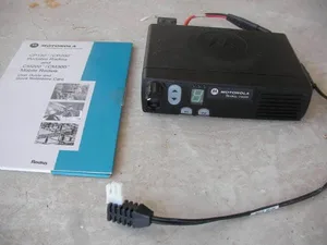 [ LOT of 6 ] MOTOROLA Radius CM200 AAM50KQC9AA1AN Mobile 2-Way Radio with bracke