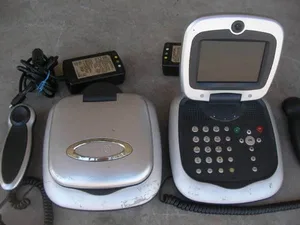 LEADTEK IP Broadband Video Telefon BVP 8882 SIP Phone rar EA30273 ra  *lot of 2*