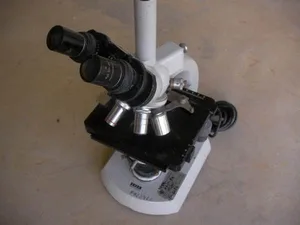 Carl Zeiss Standard 4 Binocular Microscope W 10x Eyepiece Lenses  4 Objective