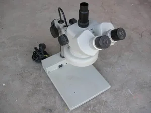 CARTON NSZT-44 MICROSCOPE