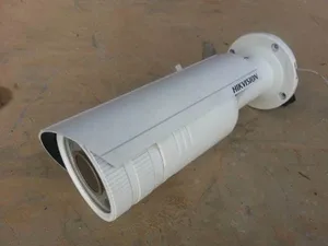 Hikvision DS-2CD8264FWD-EIZ IR Network Bullet Camera, Part No# DS-2CD8264FWD-EIZ