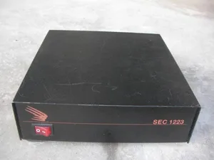 Samlex SEC-1223 Switching Power Supply