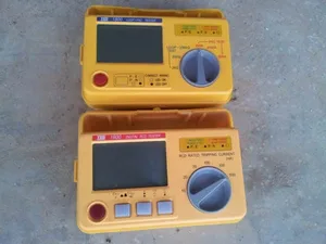 TES-1900 + TES-1800 - Digital RCD Tester meter -RCD loop PSC TesterB B * Lot of 2