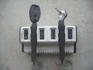 Heine Wall Set EN 80 with Beta 200 Ophthalmoscope otoscope (9057)