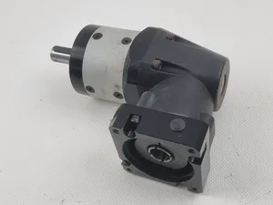 ZRD - planetary grearbox model WOL60L-1-5-P2-S2-14-30-50-70-M4